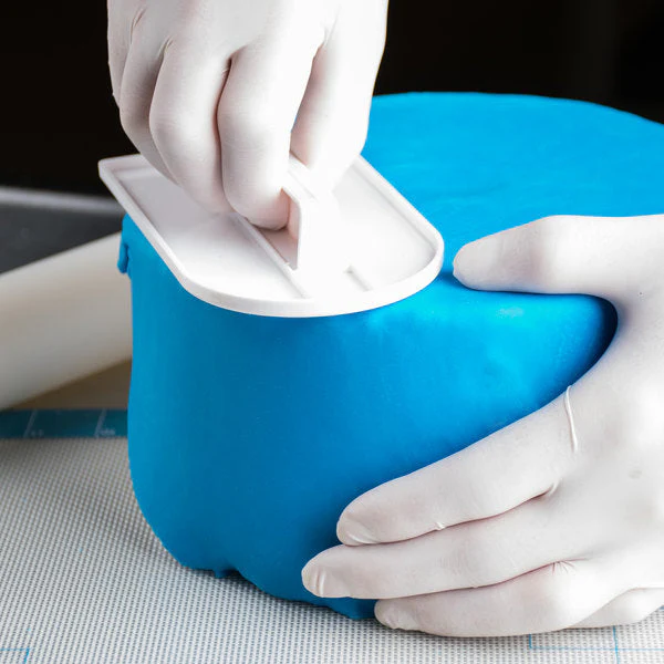 ATECO 1301 Fondant Smoother with Rounded Front - Plastic Smoothing Tool - Canadian Distribution - Ships Free Within Canada on Orders Above CAD $199 - Image 2
