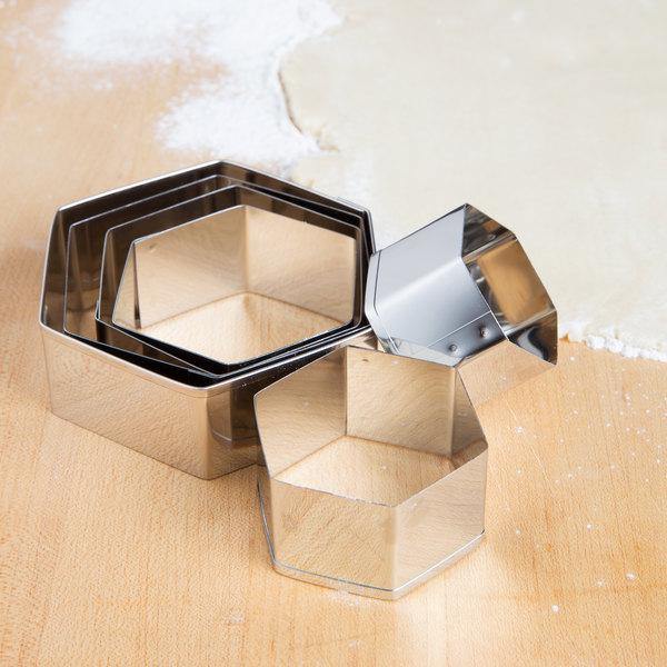 ATECO 5251 Plain Hexagon Cutter Set - Stainless Steel, Set of 6 - Canadian Distribution - Ships Free Within Canada on Orders Above CAD $199 - Image 2