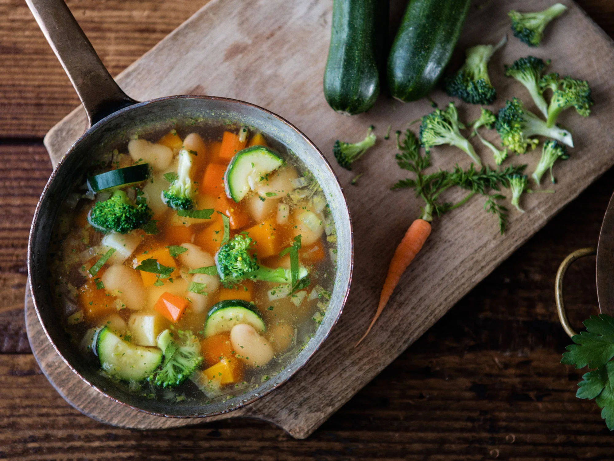 Base Vegetable Liquid Concentrate Professional Gluten-Free - 4 x 946 mL - Knorr Swiss - Restaurant and Foodservice Ingredients - Canadian Distribution - Ships Free Within Canada on Orders Above CAD $199 - Image 3