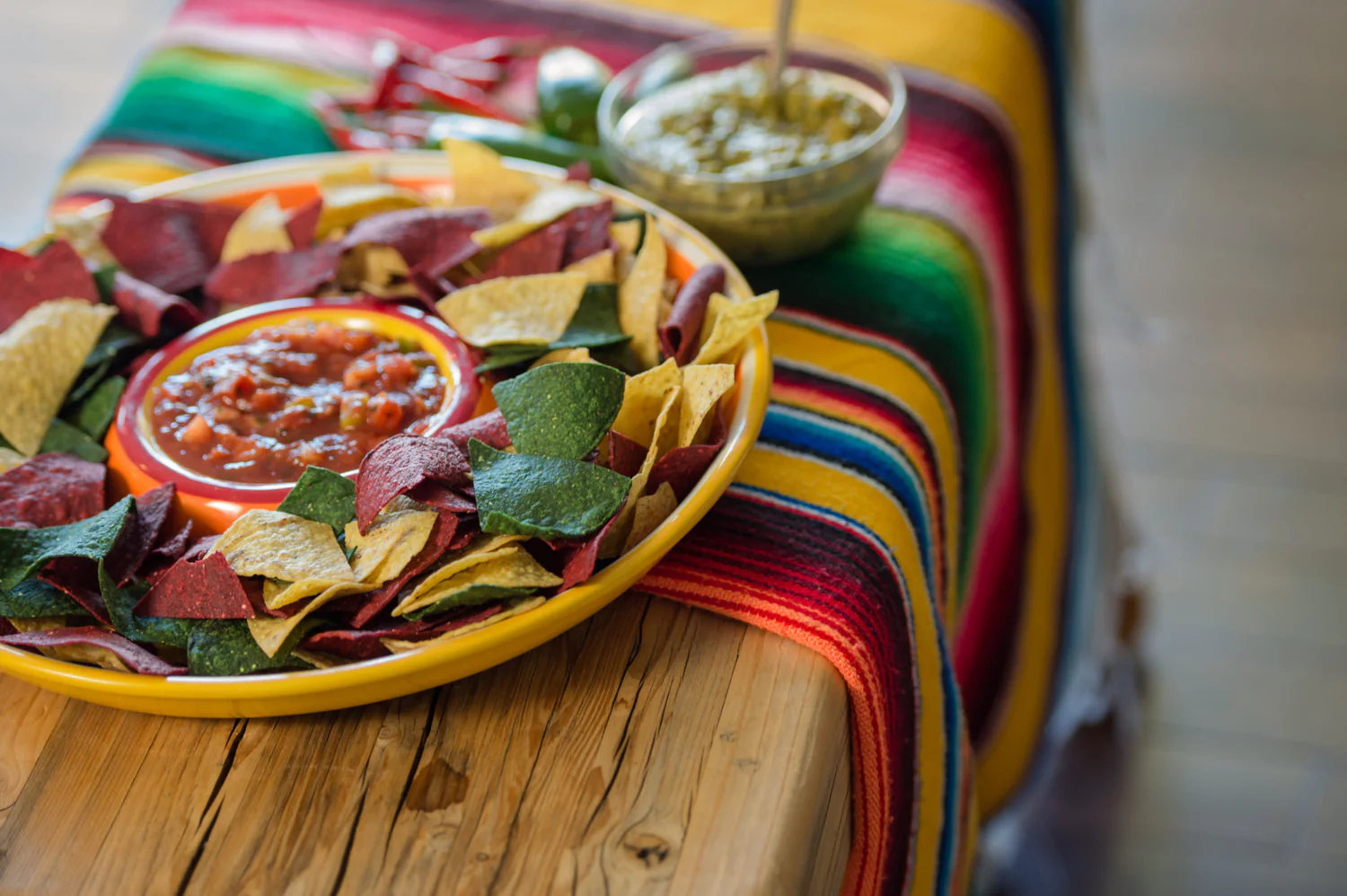 Chip Tortilla Corn Tri-Flavour - 3 x 2 lbs - Mejicano Tortil - Restaurant and Foodservice Ingredients - Canadian Distribution - Ships Free Within Canada on Orders Above CAD $199