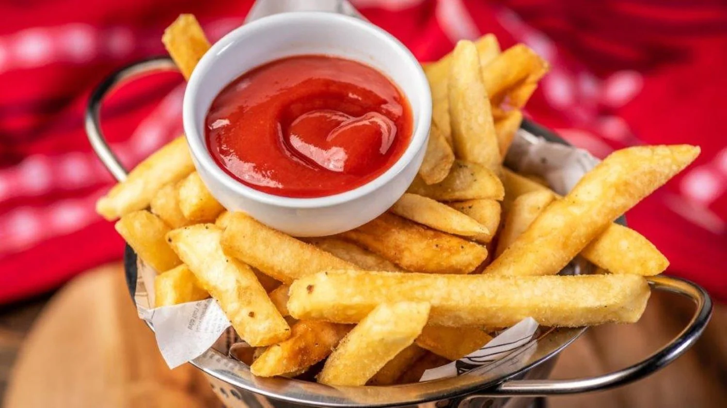 Ketchup Packet - 1000 x 8 mL - Heinz - Restaurant and Foodservice Ingredients - Canadian Distribution - Ships Free Within Canada on Orders Above CAD $199 - Image 3