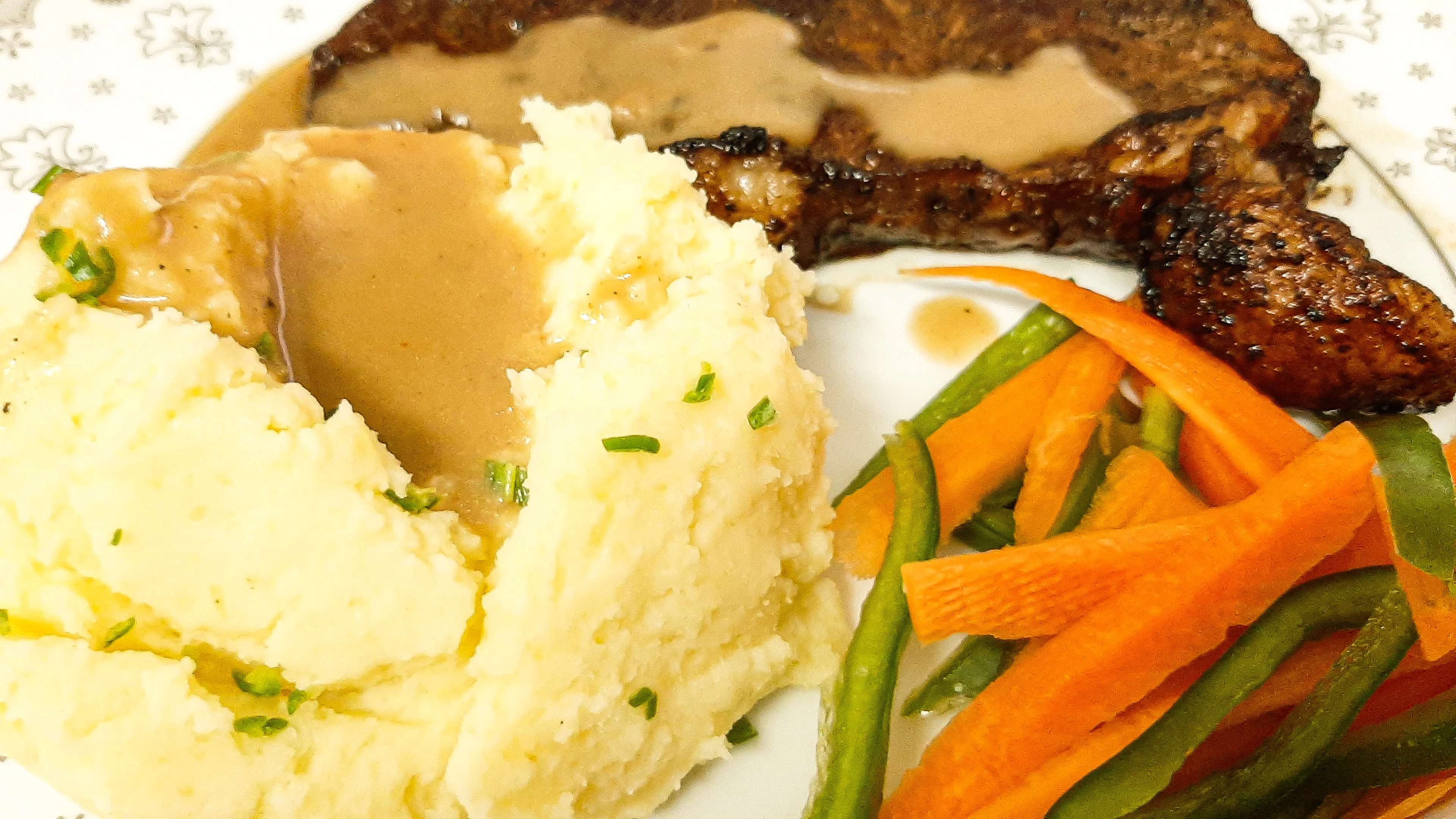Mix Gravy Pork Instant - 8 x 415 g - Lynch - Baking Mixes and Ingredients - Canadian Distribution - Ships Free Within Canada on Orders Above CAD $199 - Image 3