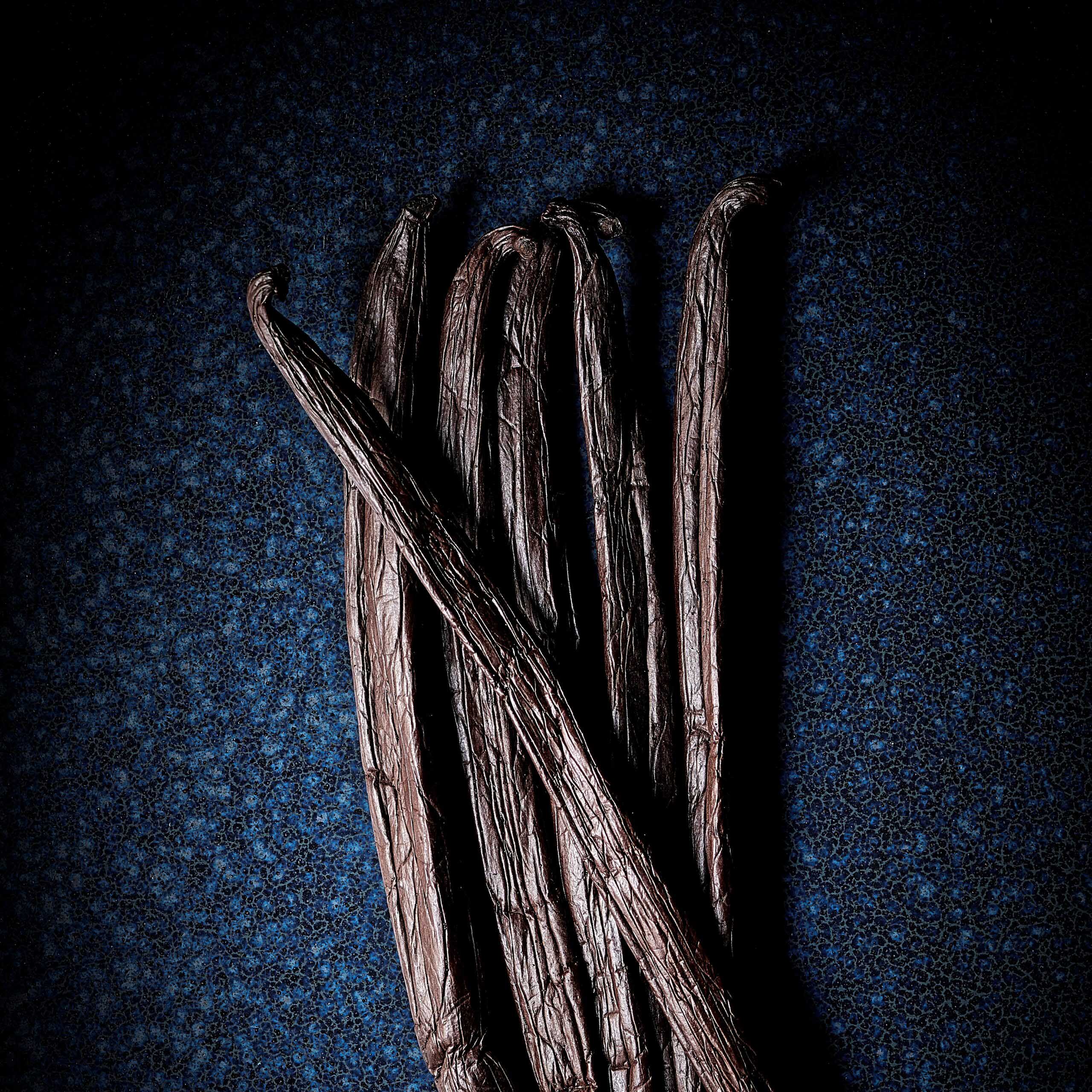 NOROHY Premium Tahitian Vanilla Beans, Vial of 2 - Canadian Distribution - Ships Free Within Canada on Orders Above CAD $199 - Image 2