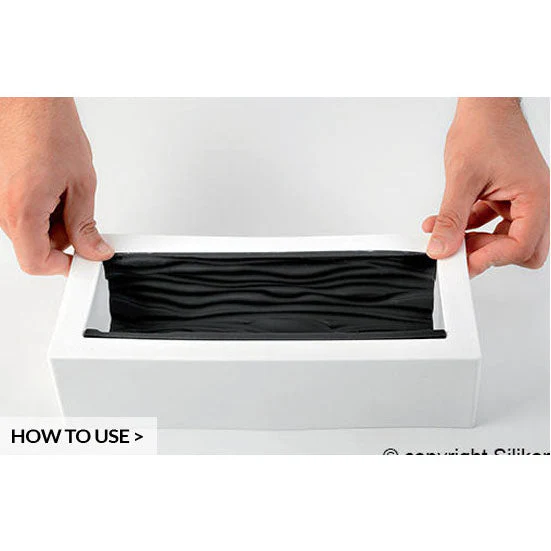 SILIKOMART Arabesque 1300 Buche Cake Silicone Mould Set - Canadian Distribution - Image 4