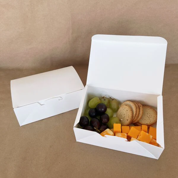 Small Snack Plain Vented 6.5" x 4.25" x 2.25" 400cs - Disposable Take Away Food Packaging - Canadian Distribution - Image 2