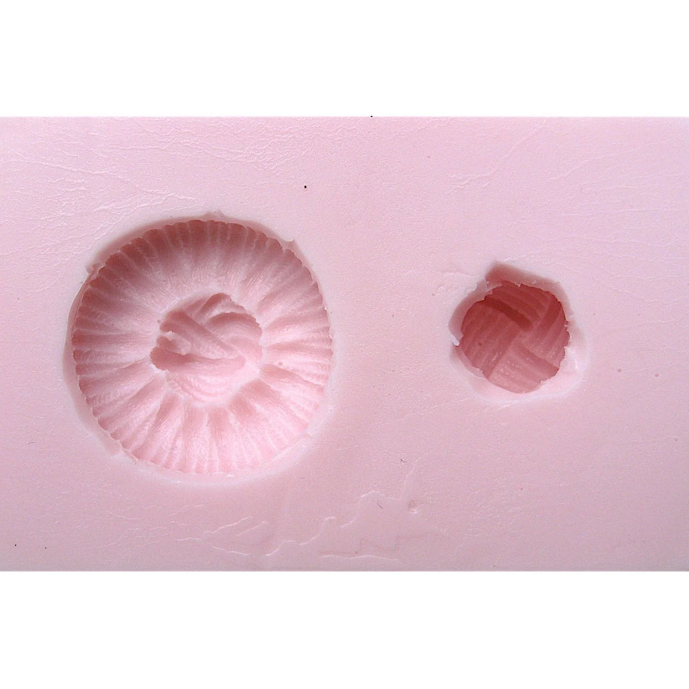 SUNFLOWER SUGAR ART Knots Mould (Clearance) - Canadian Distribution - Ships Free Within Canada on Orders Above CAD $199 - Image 2