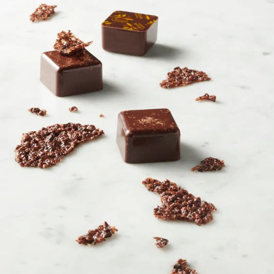 VALRHONA Komuntu 80% – Dark Chocolate Couverture - 3kg - Canadian Distribution - Ships Free Within Canada on Orders Above CAD $199 - Image 4