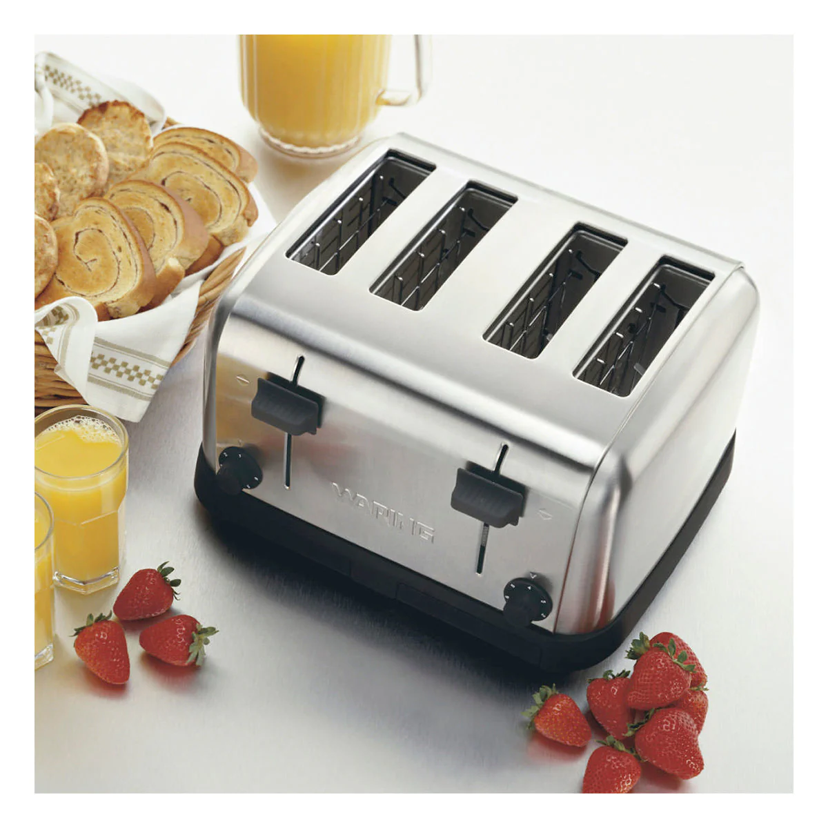 WCT708CND 4-Slice Commercial Medium-Duty Toaster by Waring Commercial - Image 2