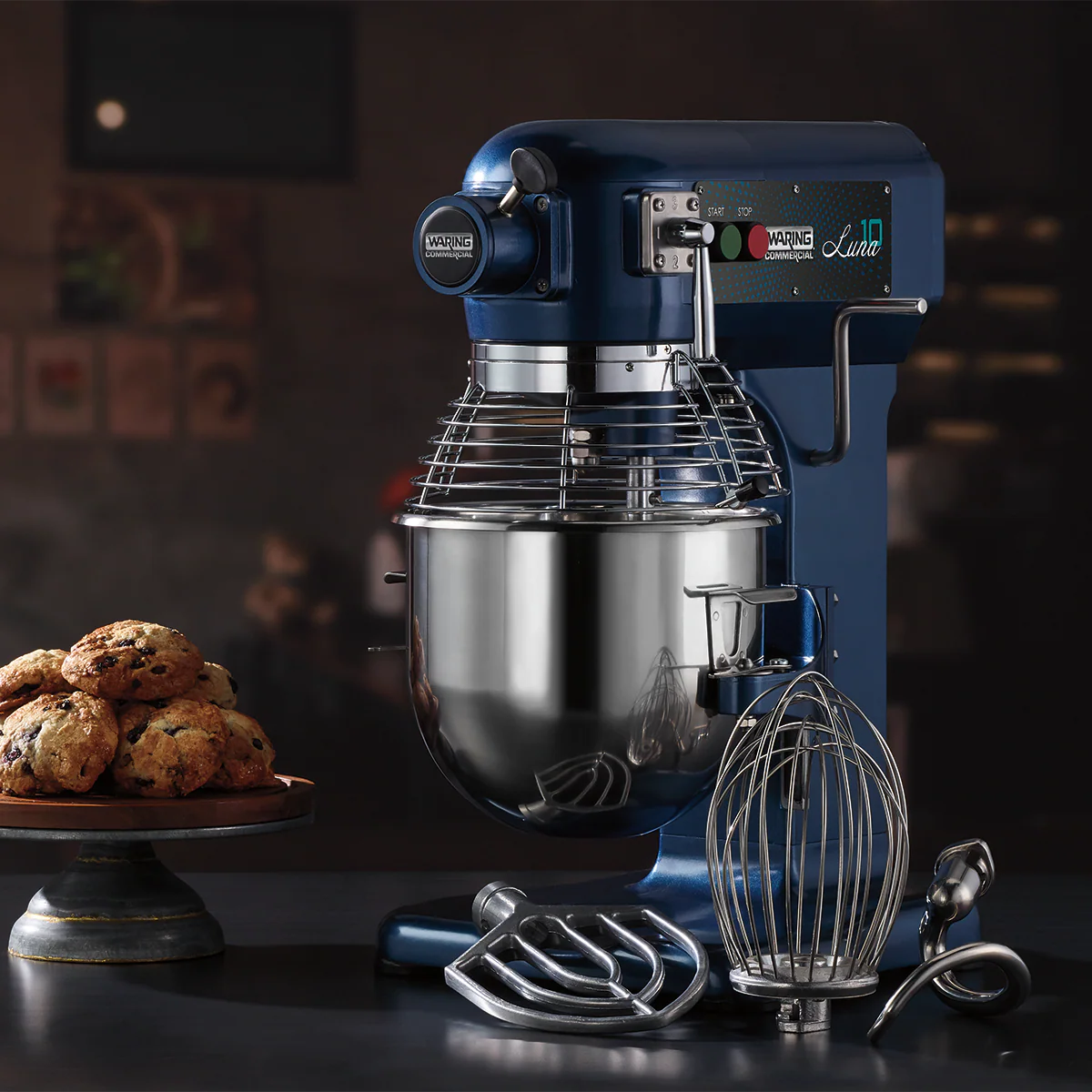 WSM10L "Luna Series" 10-Quart Planetary Mixer with Dough Hook, Mixing Paddle, & Whisk by Waring Commercial - Image 2